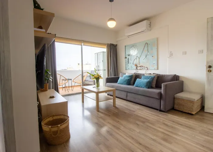 1br - Views - Deli Cafe Λευκωσία