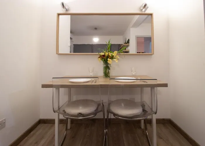 1br - Views - Deli Cafe * Λευκωσία