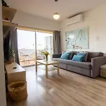 1br - Views - Deli Cafe 니코시아
